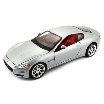 Автомодель Bburago Maserati Grantourismo 2008 сріблястий 1:24 (18-22107 silver) в Полтаве Автомодель Bburago Maserati Grantourismo 2008 сріблястий 1:24 (18-22107 silver) в Полтаве