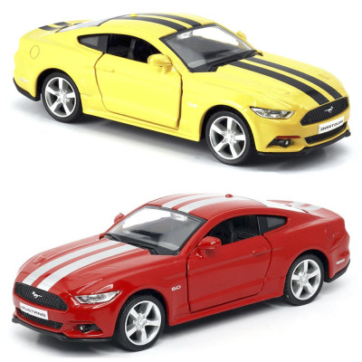 Машинка Uni-Fortune Ford Mustang 2015 зі смугами 1:32 асортимент (554029C) в Полтаве