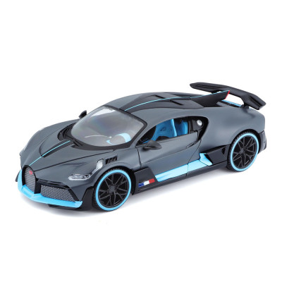 Автомодель Maisto Bugatti Divo 1:24 (31526 grey)