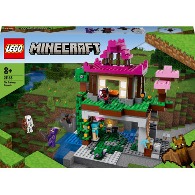 Конструктор LEGO Minecraft Тренувальна база (21183) Конструктор LEGO Minecraft Тренувальна база (21183)