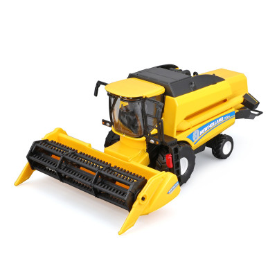 Автомодель Bburago Farm Зернозбиральний комбайн New Holland TC5.90 (18-31721) Автомодель Bburago Farm Зернозбиральний комбайн New Holland TC5.90 (18-31721)