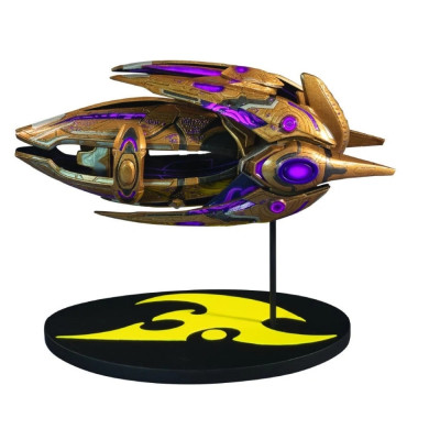 Ігрова фігурка Dark Horse StarCraft Limited Edition Golden Age Protoss Carrier Ship Replica (3008-720) Ігрова фігурка Dark Horse StarCraft Limited Edition Golden Age Protoss Carrier Ship Replica (3008-720)