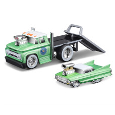 Ігровий набір Maisto Muscle machines Трейлер-транспортер та машинка 1966 Chevrolet C60 Flatbed та 1961 Cadillac (11532/3)