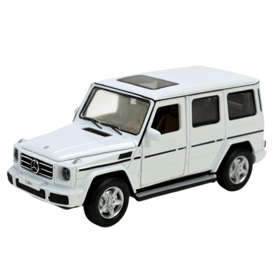 Автомодель Автопром Mercedes-Benz G 350 d біла (68436/1) Автомодель Автопром Mercedes-Benz G 350 d біла (68436/1)